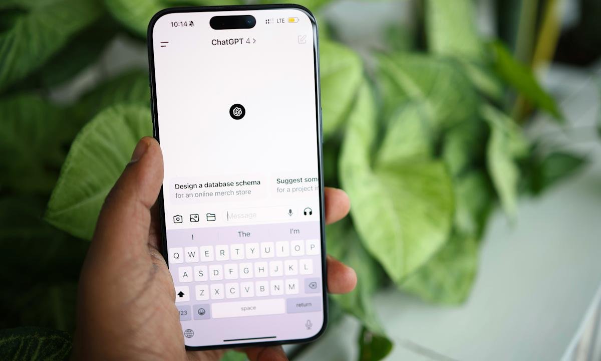 ChatGPT in WhatsApp will stop working in January